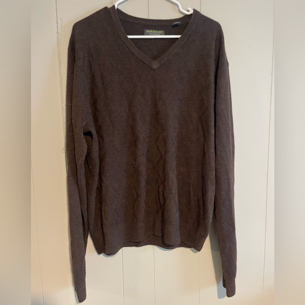 Men’s V Neck Sweater